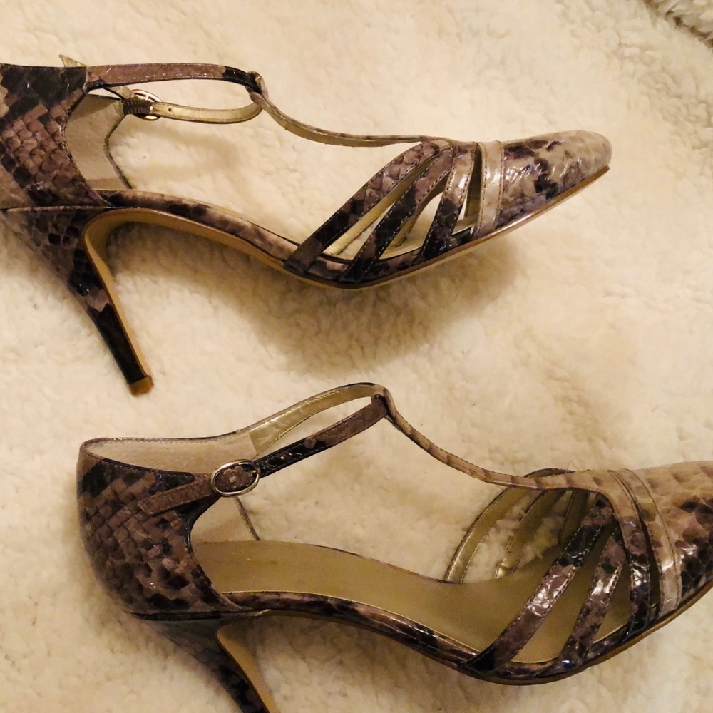 Bandolino Leather Snakeskin Print Heels